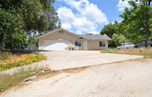 43379 Leach Rd, Ahwahnee, CA, 93601-9538 | Card Image