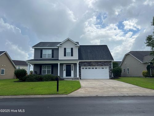 709 Emerald Park Dr, Winterville, NC, 28590-3401 | Card Image