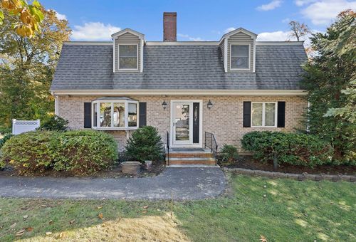 330 W Main St, Avon, MA, 02322-1614 | Card Image