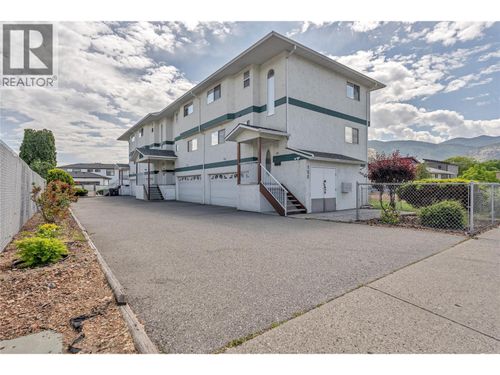 103-166 Green Avenue W, Penticton, BC, V2A3T1 | Card Image