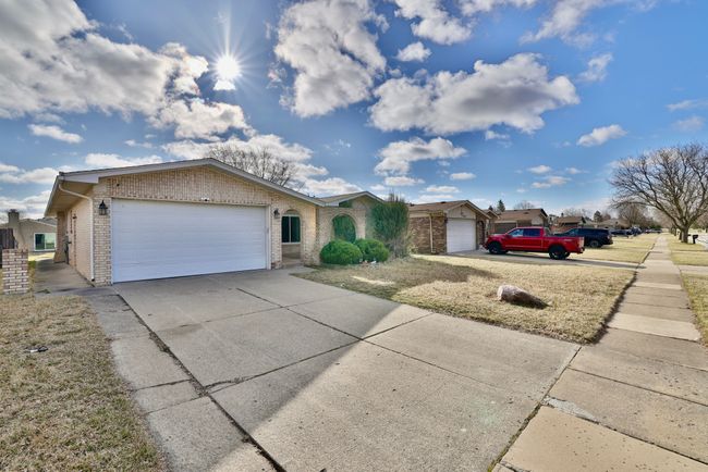 38754 Arlingdale Dr, House other with 3 bedrooms, 3 bathrooms and null parking in Sterling Heights MI | Image 4