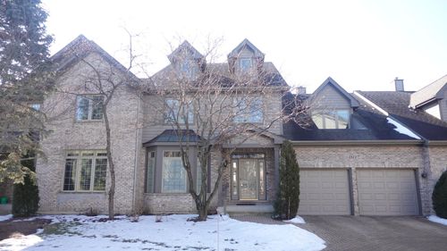 1811 Rizzi Ln, Bartlett, IL, 60103-2906 | Card Image