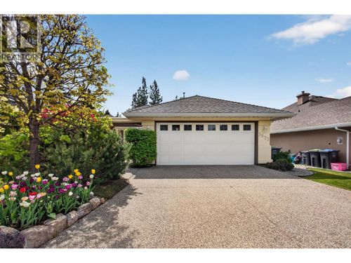 3973 Gallaghers Cir, Kelowna, BC, V1W3Z9 | Card Image