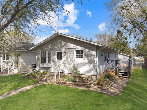 709 6th St Sw, Little Falls, MN, 56345-1940 | Card Image