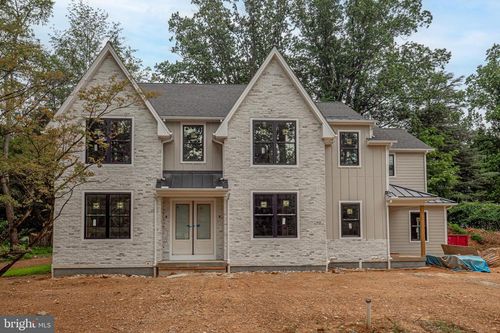 1441 Berwyn Paoli Rd, PAOLI, PA, 19301-2042 | Card Image