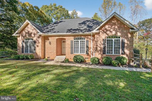 17260 Braddock Pl, HUGHESVILLE, MD, 20637-3805 | Card Image