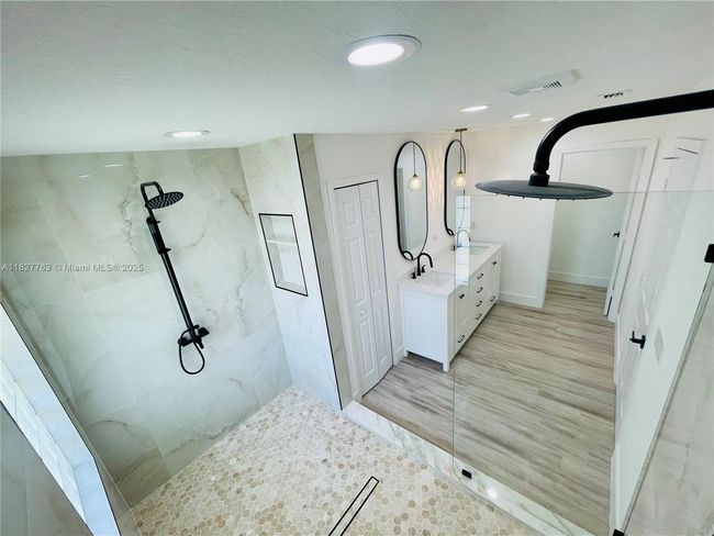 272 Sw Oakridge Dr, House other with 4 bedrooms, 2 bathrooms and null parking in Port St. Lucie FL | Image 36
