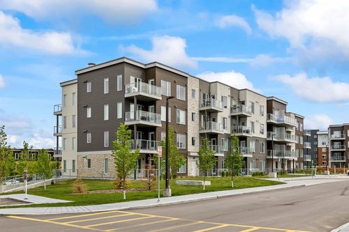 410-660 Shawnee Sq Sw, Calgary, AB, T2Y0X6 | Card Image