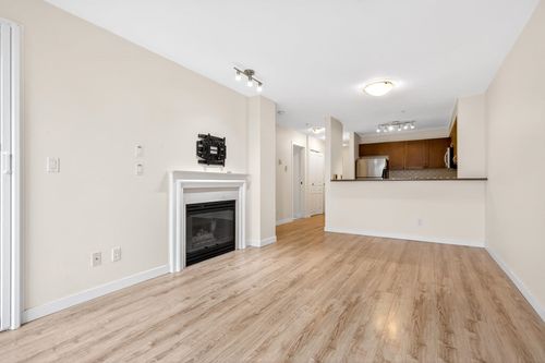 216-5800 Andrews Rd, Richmond, BC, V7E6M2 | Card Image