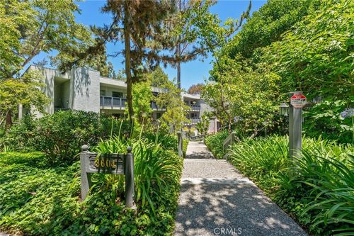 119-3604 W Estates Ln, Rolling Hills Estates, CA, 90274-4151 | Card Image