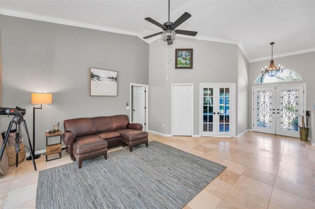 Living Room - 5th bedroom - stunning doble front doors | Image 12