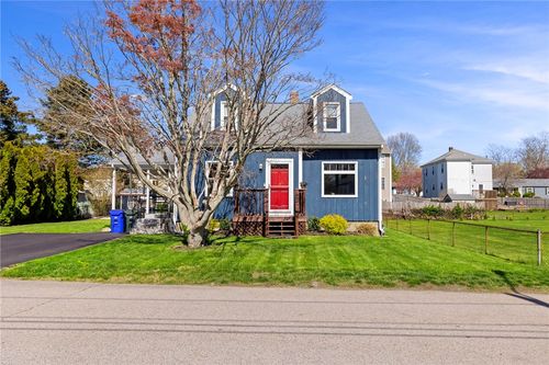 9 Mason Ave, Bristol, RI, 02809-3518 | Card Image