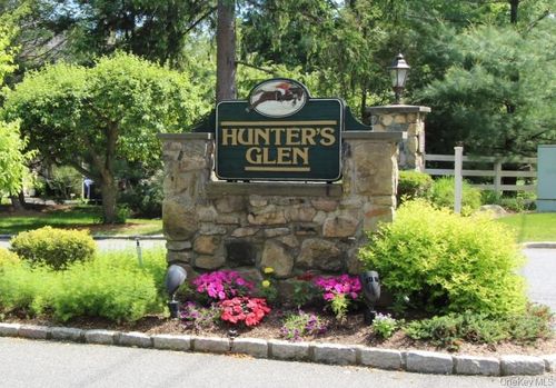 1602 Nutmeg Dr, Carmel, NY, 10512-2656 | Card Image