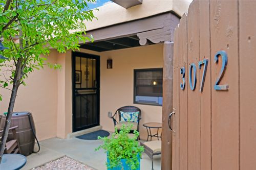 3072 Plaza Blanca, Santa Fe, NM, 87507-5342 | Card Image