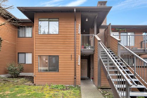 1204-10620 150 St, Surrey, BC, V3R7S1 | Card Image