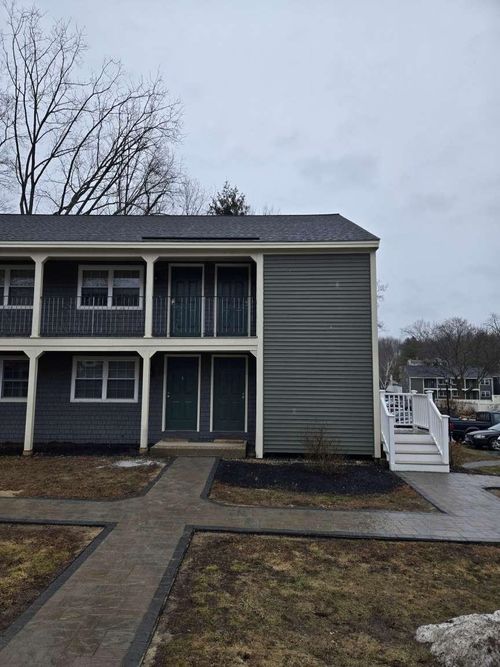 88 Cricketbrook, Dover, NH, 03820-3862 | Card Image