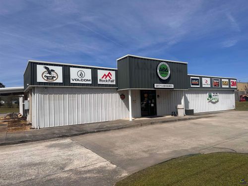 205 Old Perry Rd, bonaire, GA, 31005-3718 | Card Image