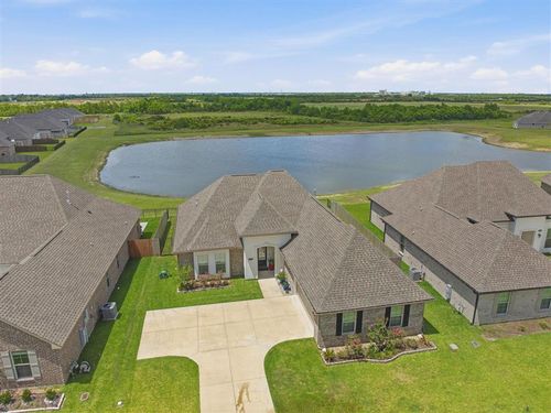 3345 Lake Crest Dr, Lake Charles, LA, 70607-4347 | Card Image