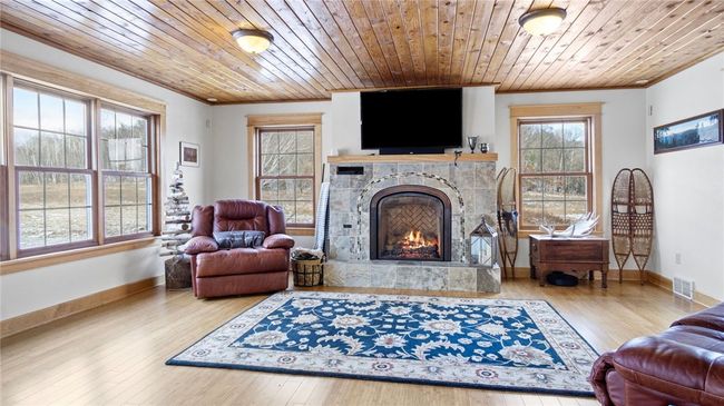 159 17 3/4 18 1/2 St, House other with 6 bedrooms, 4 bathrooms and null parking in DALLAS WI | Image 5