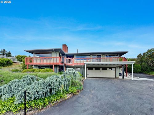 6814 Sleret Ave, Vancouver, WA, 98664-1653 | Card Image