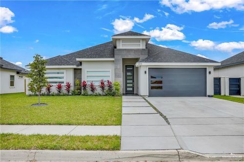 2805 Ulex Ave, McAllen, TX, 78504-6697 | Card Image