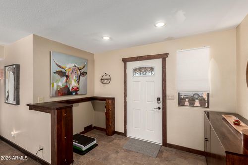 8118 E Medina Ave, Mesa, AZ, 85209-5169 | Card Image