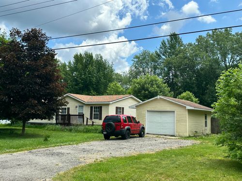 7969 Brandon Dr, Parma, MI, 49269-9519 | Card Image