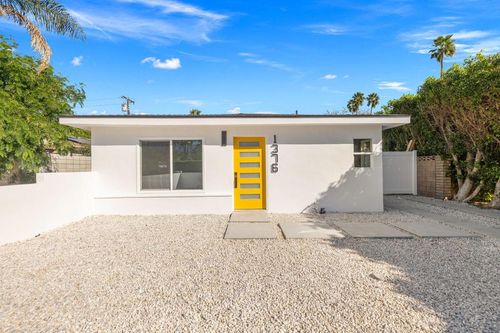 1372 E Camino Primrose, Palm Springs, CA, 92264 | Card Image
