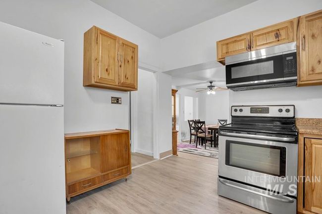 223 W Boulevard, House other with 6 bedrooms, 2 bathrooms and null parking in New Plymouth ID | Image 15