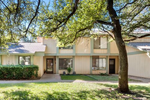 9504 Quail Village Ln, Austin, TX, 78758-5816 | Card Image