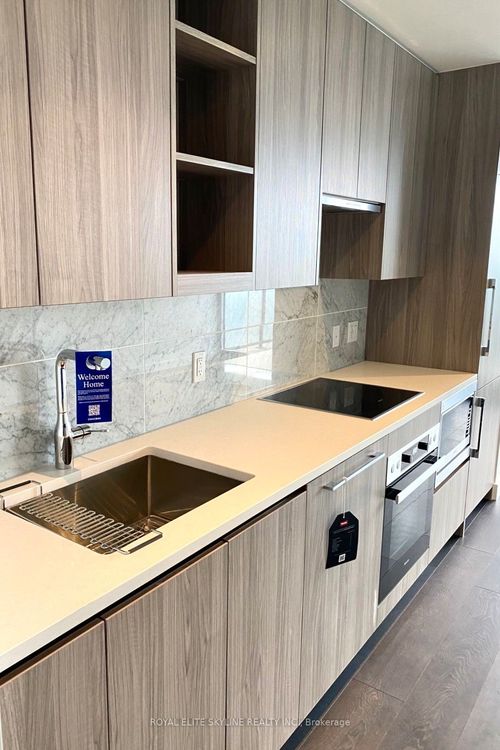 2003-95 Mcmahon Dr, North York, ON, M2K0H2 | Card Image