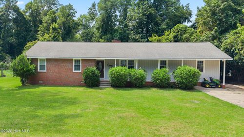 3104 Northwoods Dr, Jacksonville, NC, 28540-3844 | Card Image