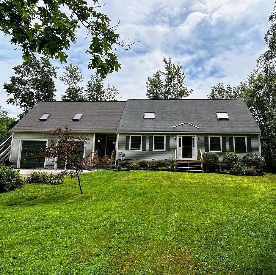 Groves Rd, Yarmouth, ME 04096