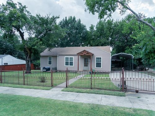 1605 Cottonwood Road, Carrollton, TX, 75006 | Card Image