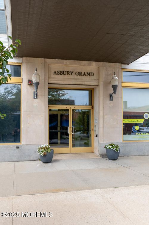 2a-501 Grand Ave, Asbury Park, NJ, 07712-6668 | Card Image