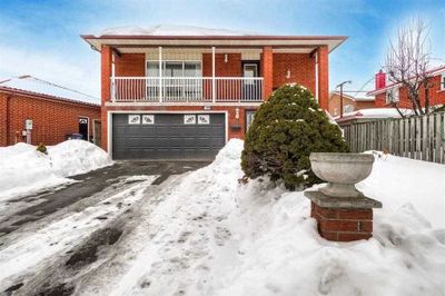 MAIN - 199 Paisley Blvd W, House other with 3 bedrooms, 2 bathrooms and 4 parking in Mississauga ON | Image 3