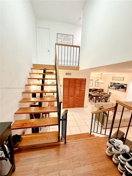 apt-902-5975 Sw 137th Ave, Miami, FL, 33183-2062 | Card Image