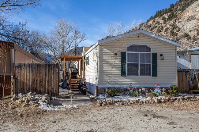 APT-3 - 2038 County Road 308, House other with 3 bedrooms, 2 bathrooms and null parking in Dumont CO | Image 18