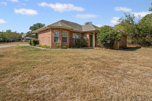 904 E 3rd B Street, Weatherford, TX, 76086 | Card Image