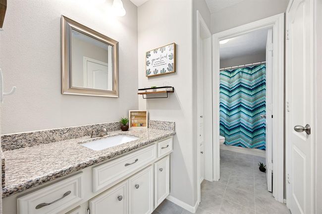 907 Live Oak Ln, House other with 5 bedrooms, 4 bathrooms and 3 parking in Seabrook TX | Image 24