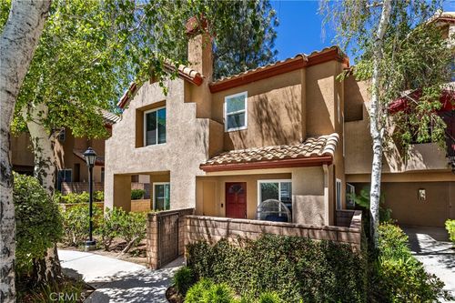 33-22701 Copper Hill Dr, Saugus, CA, 91350-4291 | Card Image