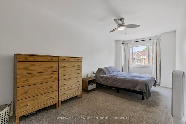 6 - 4 Cedar Dr, Condo with 4 bedrooms, 1 bathrooms and 2 parking in Orangeville ON | Image 20
