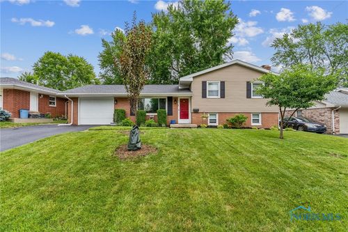 2631 Oxford Dr, Findlay, OH, 45840-4029 | Card Image