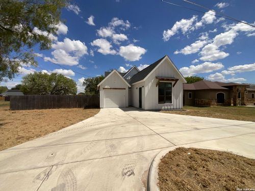 926 Joyce Marlene, Poteet, TX, 78065-4468 | Card Image