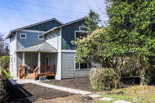 1910 Chestnut St, Everett, WA, 98201-2621 | Card Image
