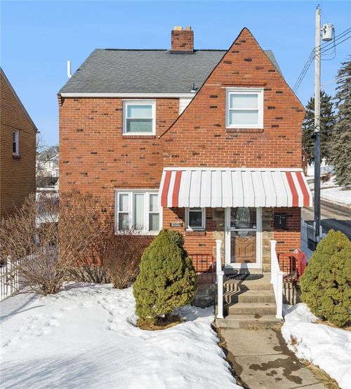 1059 Bayridge Ave, Brookline, PA, 15226-2216 | Card Image