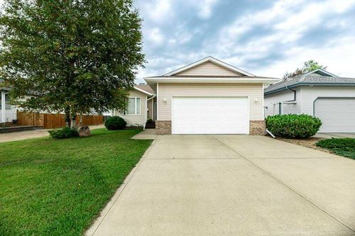 49 Dumas Crescent, Red Deer, AB, T4R2S7 | Card Image