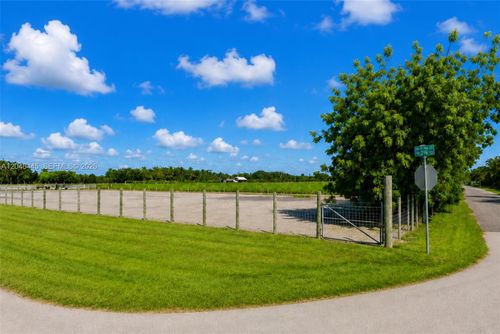 17345 Sw 216th St, Miami, FL, 33170 | Card Image