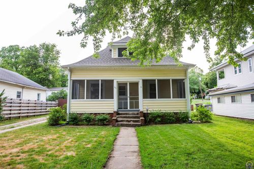 613 Poplar St, Wamego, KS, 66547-1423 | Card Image