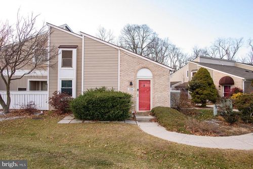 1507 Kensington Dr, HAGERSTOWN, MD, 21742-8039 | Card Image